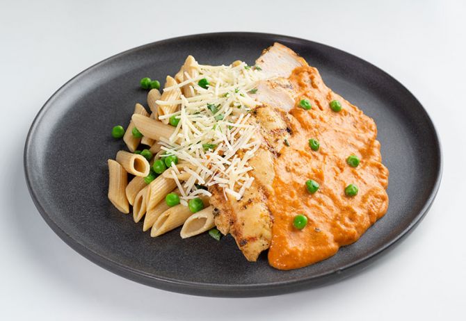 Classic Chicken Penne Alla Vodka