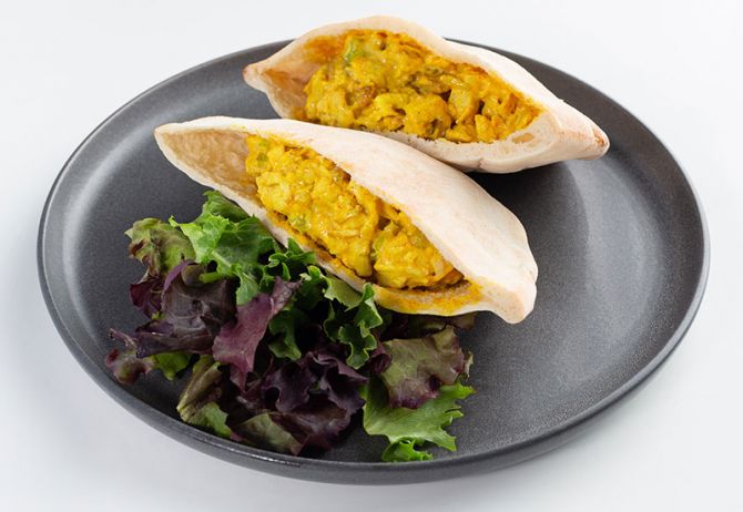 Curry Chicken Salad Pita Pockets