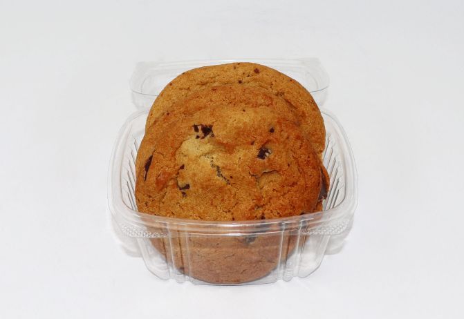 I Love Chunk" Chocolate Chip Cookies