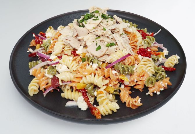 Mediterranean Flaky Tuna & Pasta Salad