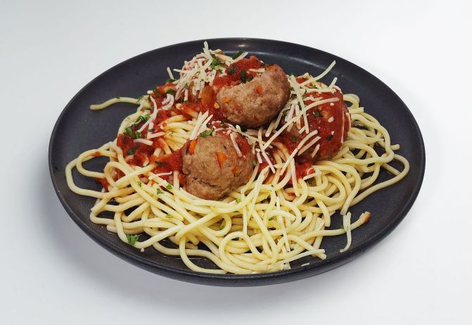 Spaghetti & Meatballs